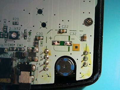 Original C32 100µF capacitor removed